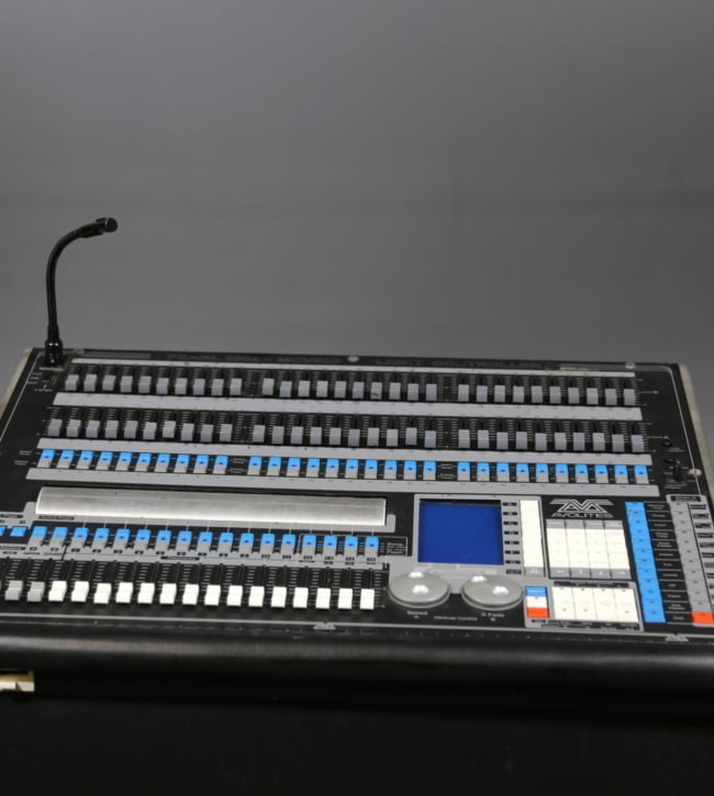 1052 3